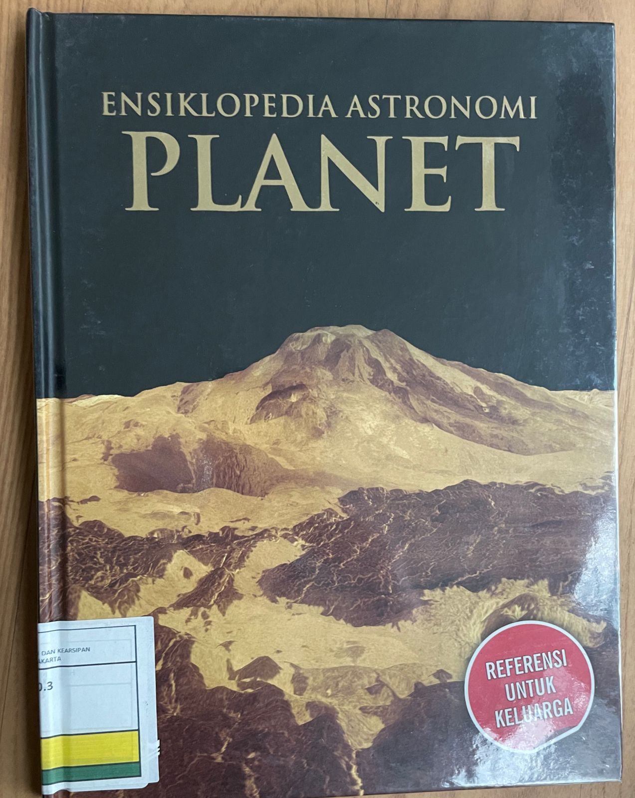 Ensiklopedia Astronomi :  Jilid 2 : Planet