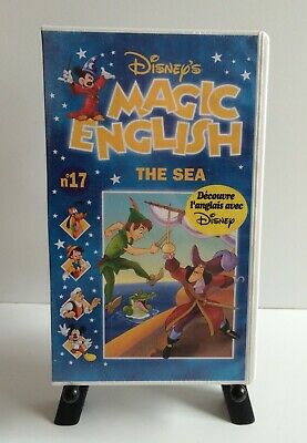 Disney Magic English 17 :  The Sea