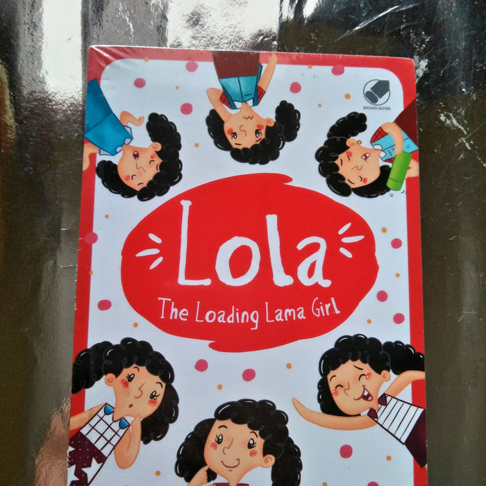 Lola The Loading Lama Girl