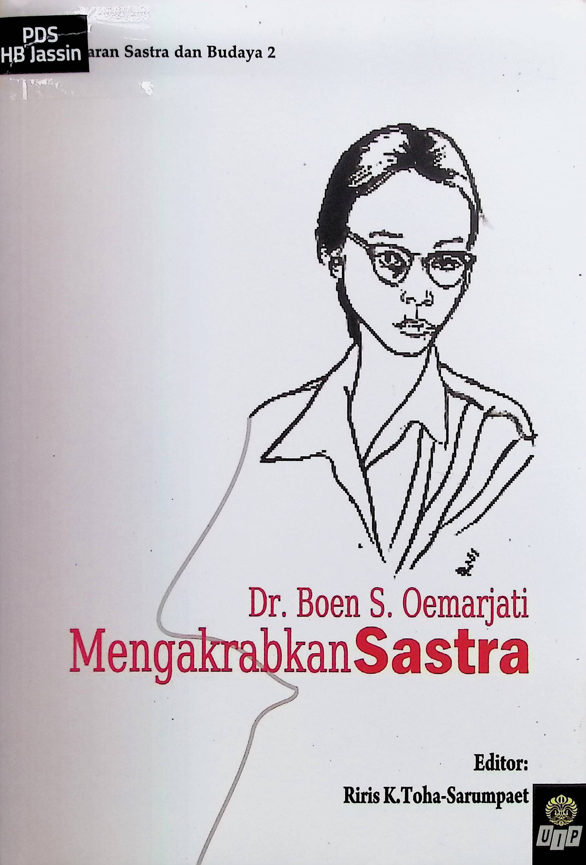 Dr. Boen S. Oemarjati Mengakrabkan Sastra