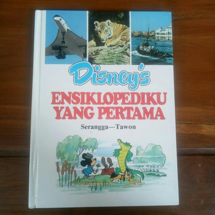 Disney's Jilid 21 :  Ensiklopediku yang pertama 'Serangga - tawon'