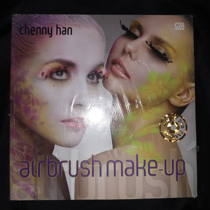 Airbrush make-up Chenny Han; ed. Nana Lystiani