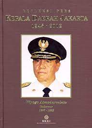 Refleksi pers kepala daerah Jakarta (1945-2012) :  Wiyogo Atmodarminto Gubernur 1987-1992