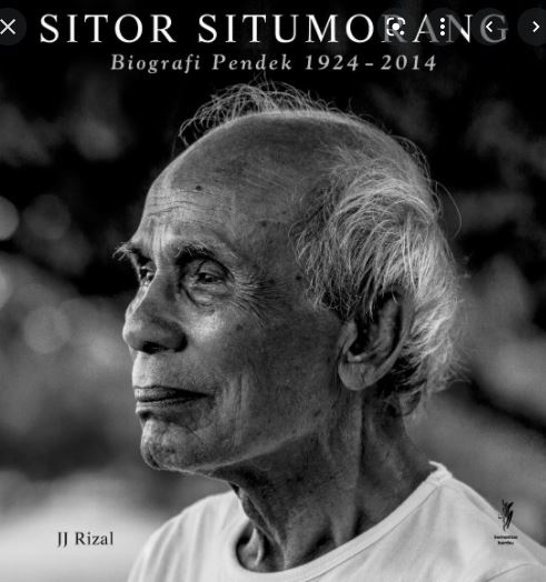 Sitor Situmorang :  biografi pendek 1924-2014