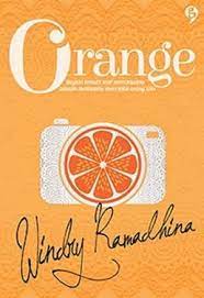 Orange :  Bagian tersulit saaat mencintaimu adalah melihatmu mencintai orang lain