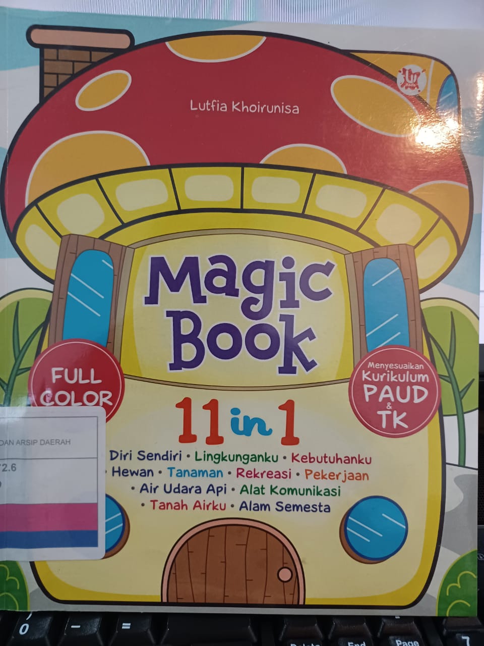 Magic Book 11 in 1