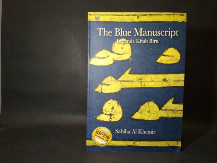 The Blue Manuscript :  Legenda Kitab Biru